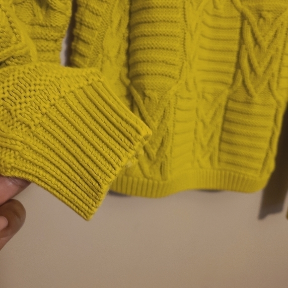 Talbots | Women's Vintage Cableknit Crewneck Sweater (Size Small) - Picture 6 of 12